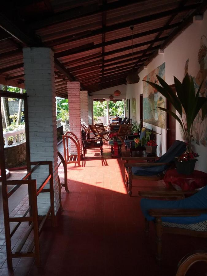 Gasthaus Langeoog Unawatuna Dış mekan fotoğraf