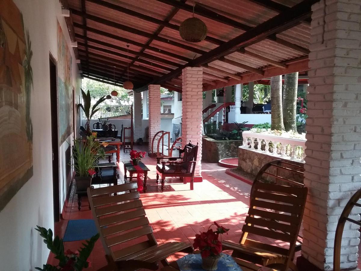 Gasthaus Langeoog Unawatuna Dış mekan fotoğraf