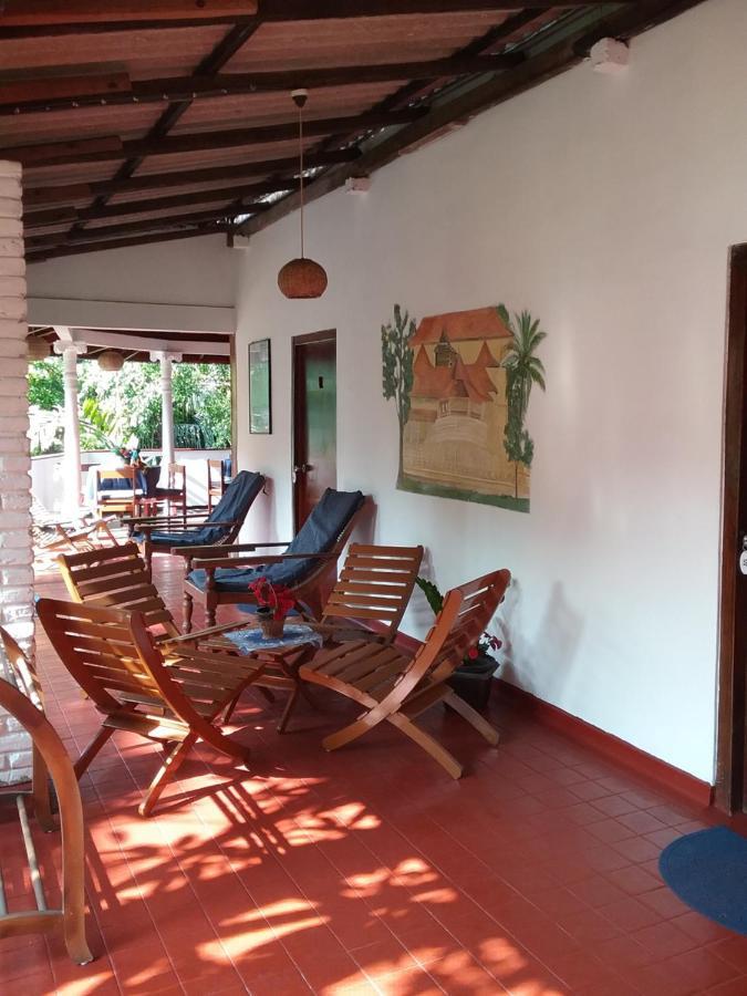 Gasthaus Langeoog Unawatuna Dış mekan fotoğraf