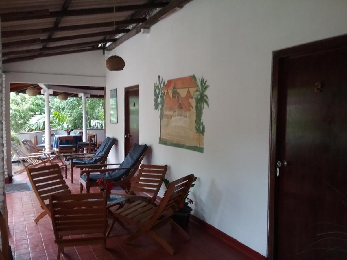 Gasthaus Langeoog Unawatuna Dış mekan fotoğraf